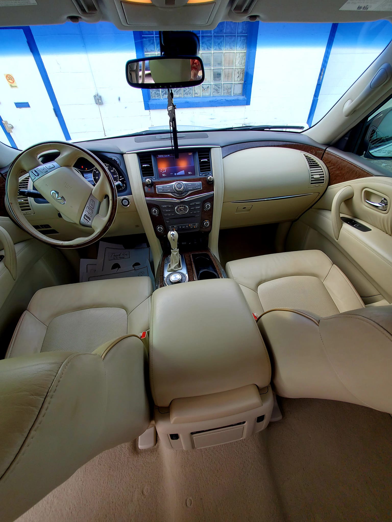 Infiniti QX80 dashboard after detailing